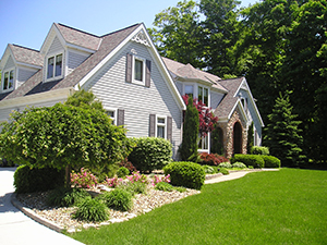 Landscapers and Lawncare Services in Fayetteville, TN